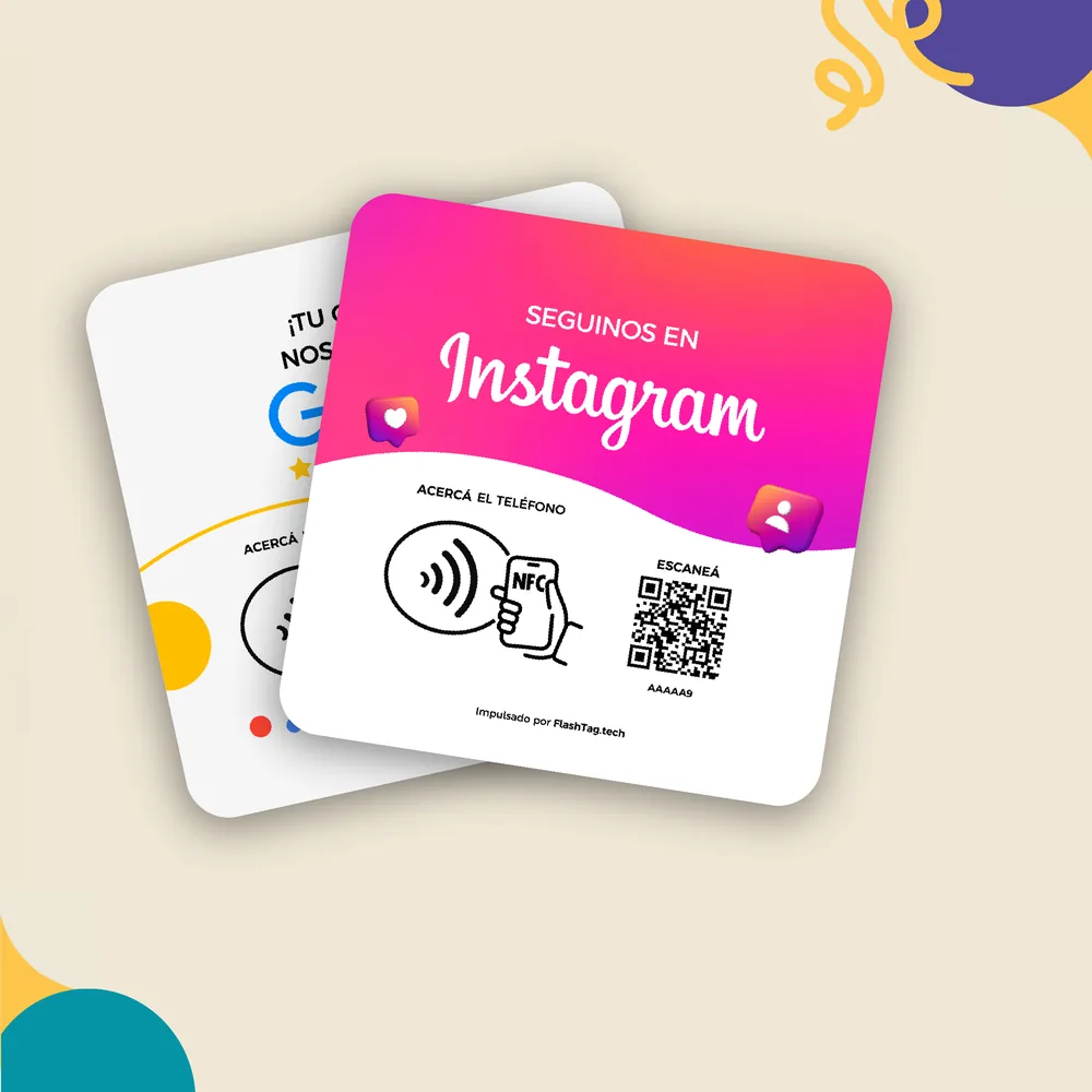 Los tres carteles de FlashTag: Google, Instagram y WhatsApp